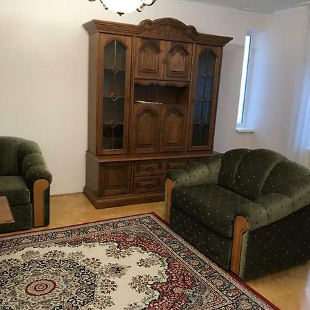Gábor Pál 1 Apartman 2 szoba Dunafoldvar Kültér fotó