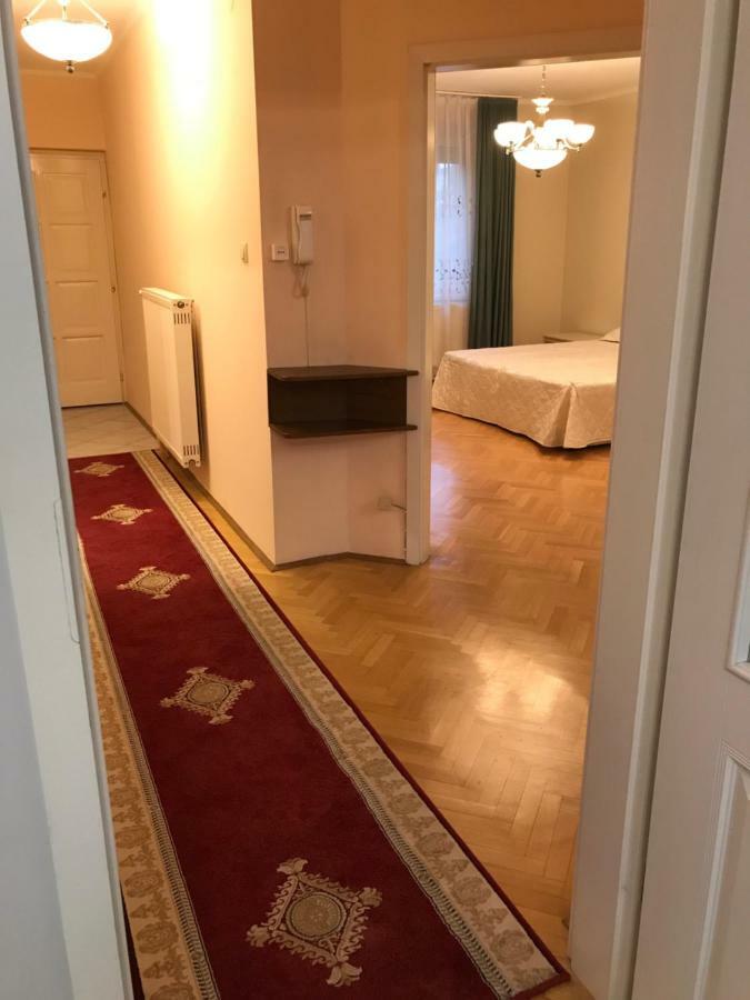 Gábor Pál 1 Apartman 2 szoba Dunafoldvar Kültér fotó