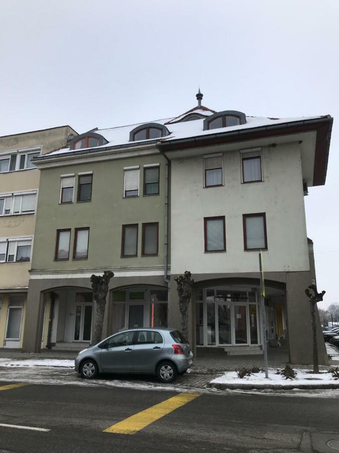 Gábor Pál 1 Apartman 2 szoba Dunafoldvar Kültér fotó